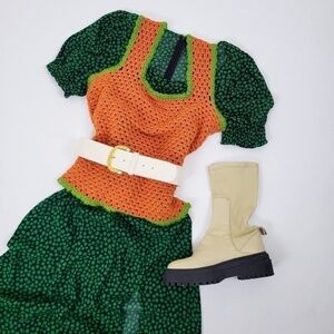 *Free with Purchase* Chunky knit vest green trim sleeveless thick straps